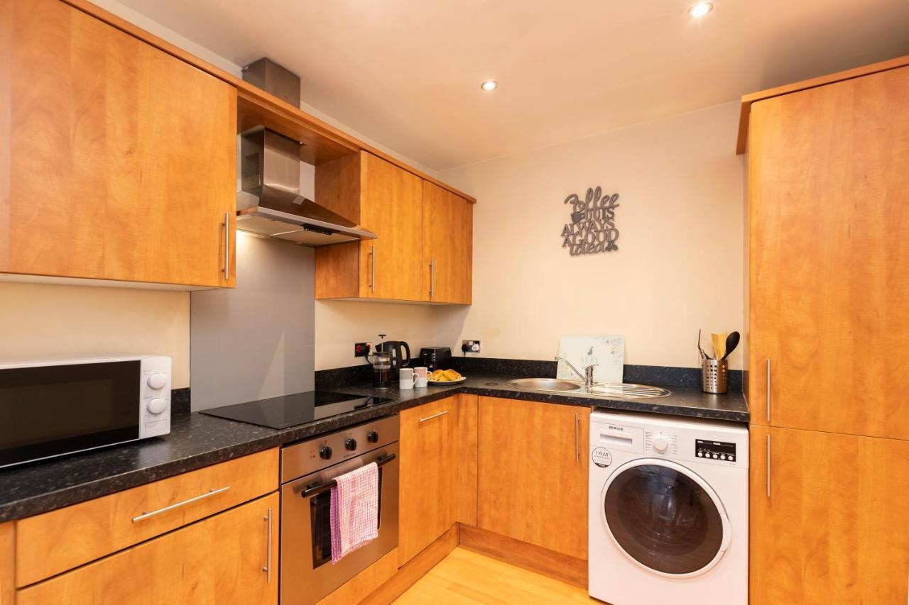Oakstays Quayside Apartment เกทส์เฮด ภายนอก รูปภาพ