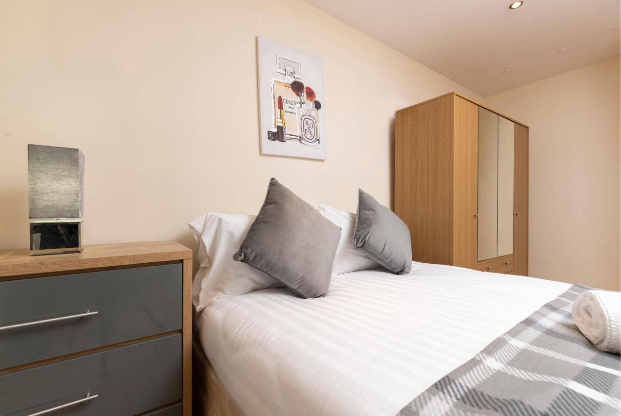 Oakstays Quayside Apartment เกทส์เฮด ภายนอก รูปภาพ